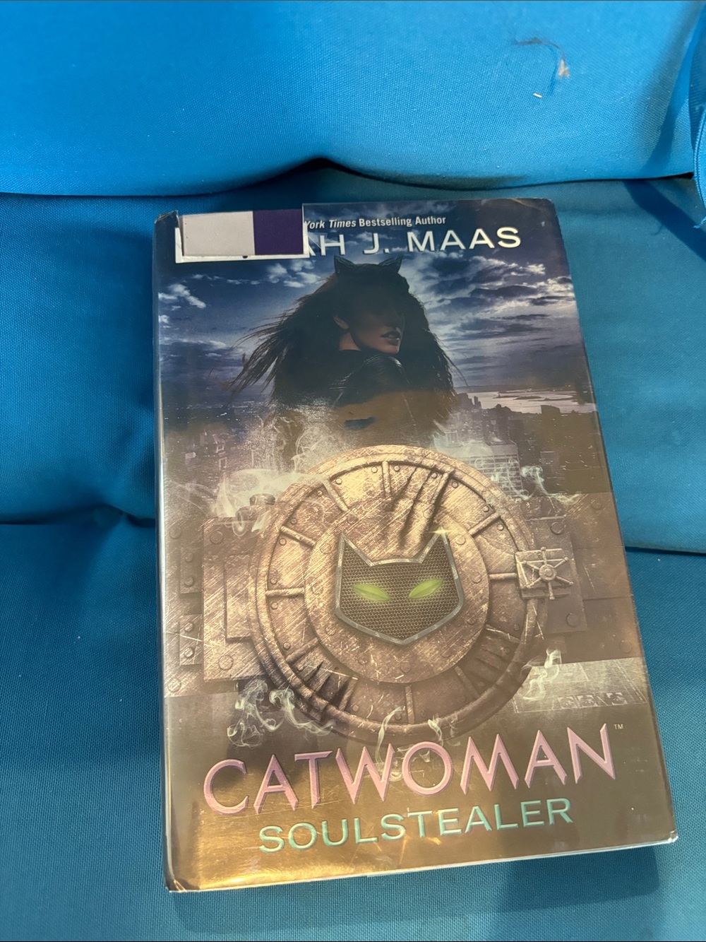 Catwoman Soulstealer By Sarah J. Maas Hard Cover Young Adult DC Icons NWOTS